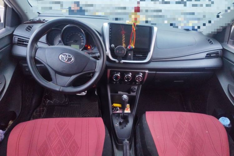 Used Toyota YARiS L Zhi Xuan 2019 1.5E CVT Dynamic Edition China VI compliant Center Console