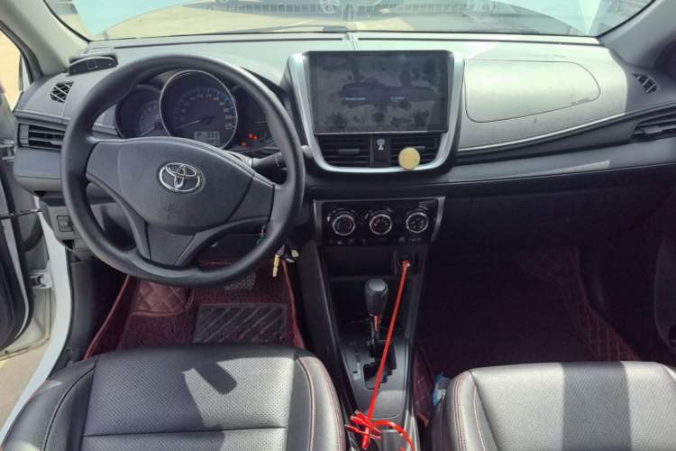 Used Toyota YARiS L Zhi Xuan 2019 1.5E CVT Dynamic Edition China VI compliant Center Console