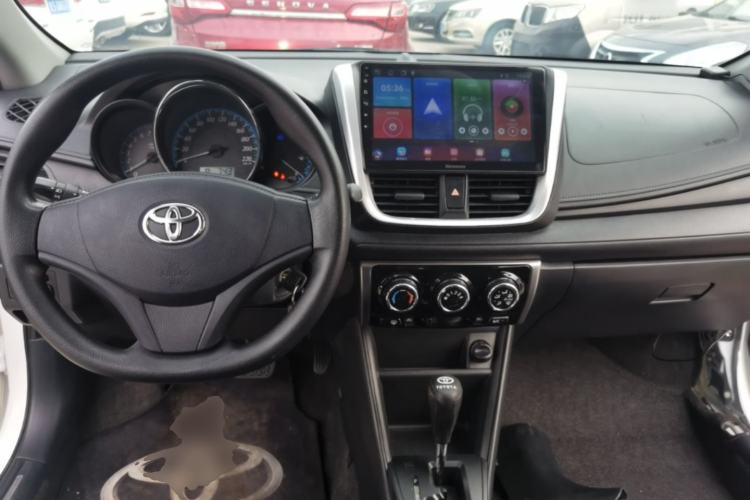 Used Toyota YARiS L Zhi Xuan 2019 1.5E CVT Dynamic Edition China VI compliant Center Console