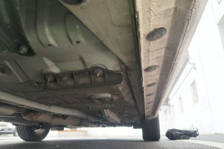 Used Toyota YARiS L Zhi Xuan 2019 1.5G CVT Xuan Dong Sunroof Version China VI Standard Chassis Rear Right