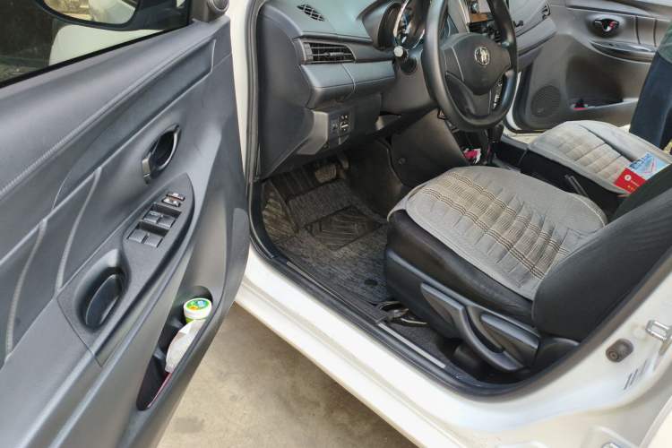 Used Toyota YARiS L Zhi Xuan 2019 1.5E CVT Dynamic Edition China VI compliant Driver Seat
