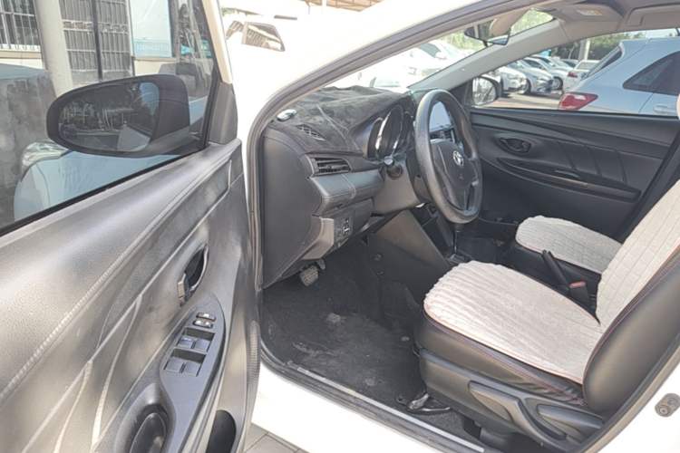 Used Toyota YARiS L Zhi Xuan 2019 1.5E CVT Dynamic Edition China VI compliant Driver Seat