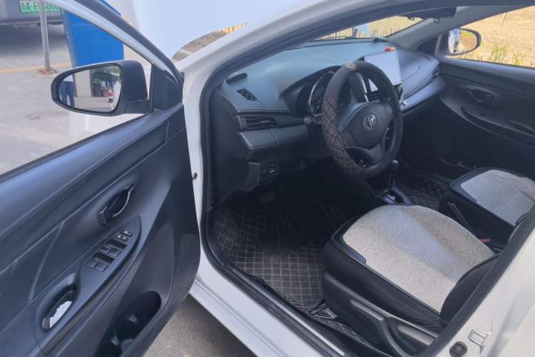 Used Toyota YARiS L Zhi Xuan 2019 1.5E CVT Dynamic Edition China VI compliant Driver Seat