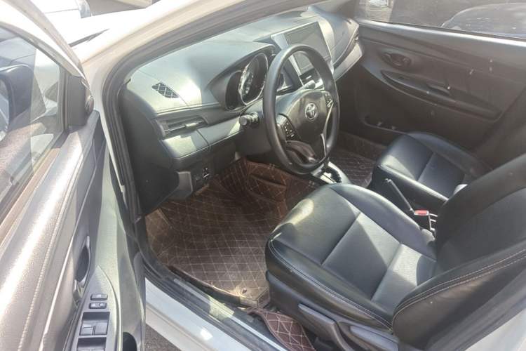 Used Toyota YARiS L Zhi Xuan 2019 1.5E CVT Dynamic Edition China VI compliant Driver Seat