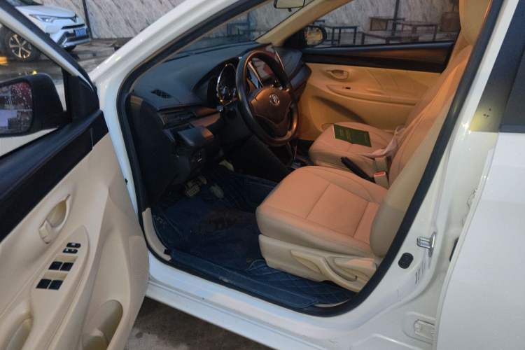 Used Toyota YARiS L Zhi Xuan 2019 1.5E CVT Dynamic Edition China VI compliant Driver Seat