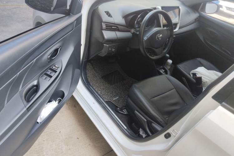 Used Toyota YARiS L Zhi Xuan 2019 1.5E CVT Enhanced Version China VI Standard Driver Seat