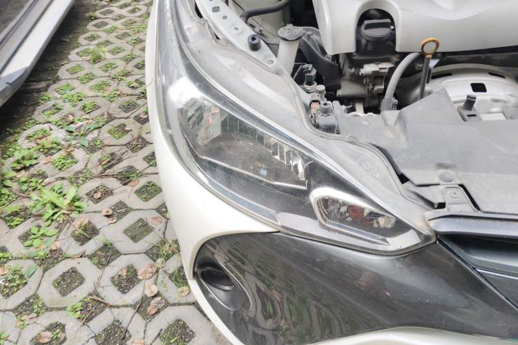 Used Toyota YARiS L Zhi Xuan 2019 1.5E CVT Dynamic Edition China VI compliant Engine Bay Right