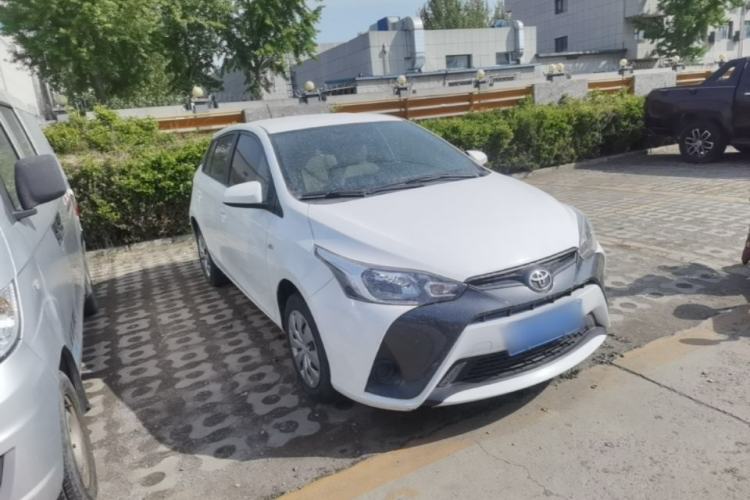 Used Toyota YARiS L Zhi Xuan 2019 1.5E CVT Dynamic Edition China VI compliant Front Right 45 Deg
