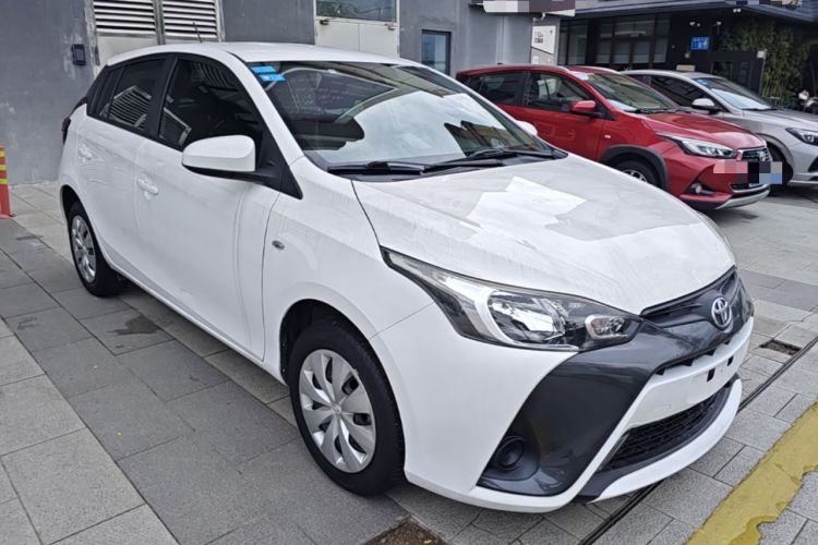 Used Toyota YARiS L Zhi Xuan 2019 1.5E CVT Dynamic Edition China VI compliant Front Right 45 Deg