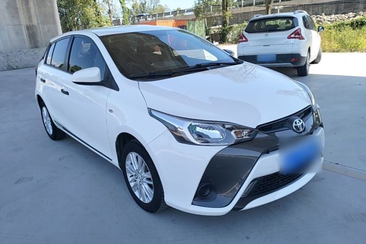 Used Toyota YARiS L Zhi Xuan 2019 1.5E CVT Dynamic Edition China VI compliant Front Right 45 Deg