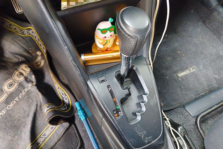 Used Toyota YARiS L Zhi Xuan 2019 1.5E CVT Dynamic Edition China VI compliant Gear Lever