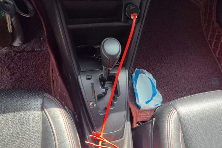 Used Toyota YARiS L Zhi Xuan 2019 1.5E CVT Dynamic Edition China VI compliant Gear Lever