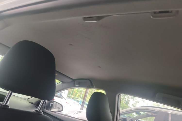 Used Toyota YARiS L Zhi Xuan 2019 1.5E CVT Dynamic Edition China VI compliant Headliner