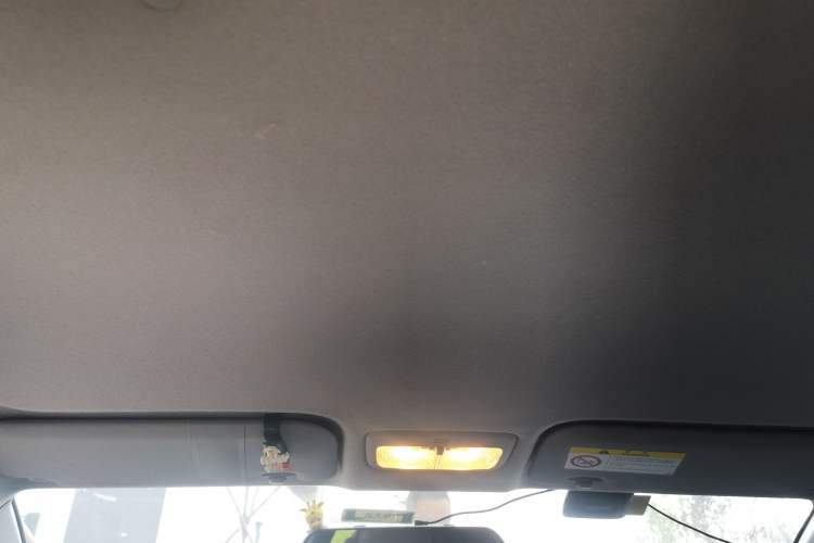 Used Toyota YARiS L Zhi Xuan 2019 1.5E CVT Dynamic Edition China VI compliant Headliner