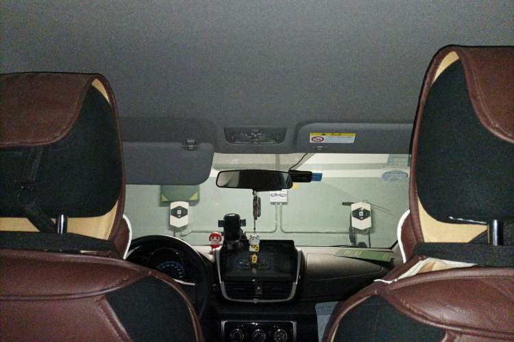 Used Toyota YARiS L Zhi Xuan 2019 1.5E CVT Dynamic Edition China VI compliant Headliner