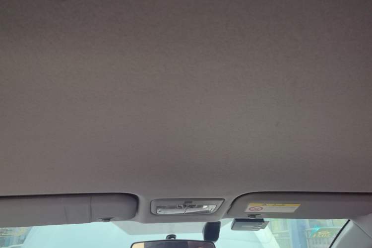 Used Toyota YARiS L Zhi Xuan 2019 1.5E CVT Dynamic Edition China VI compliant Headliner