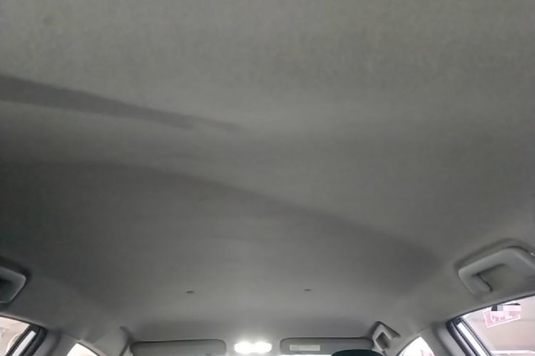 Used Toyota YARiS L Zhi Xuan 2019 1.5E CVT Dynamic Edition China VI compliant Headliner