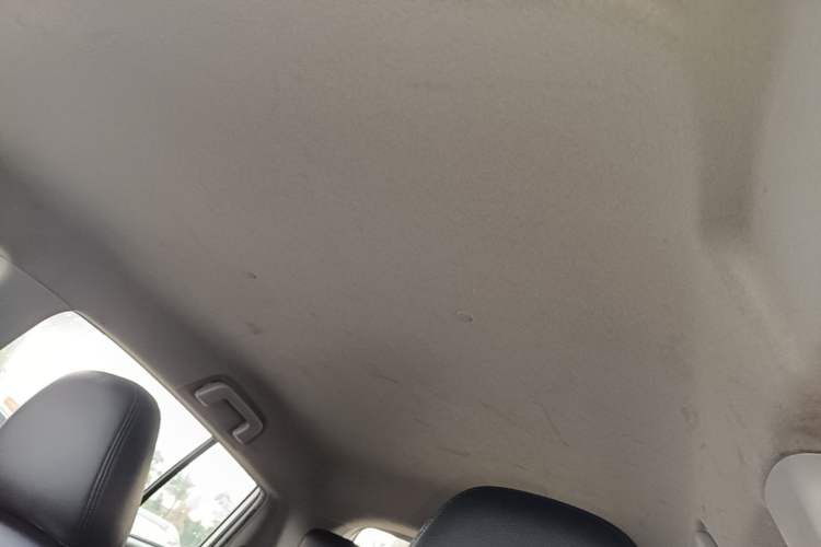 Used Toyota YARiS L Zhi Xuan 2019 1.5E CVT Dynamic Edition China VI compliant Headliner
