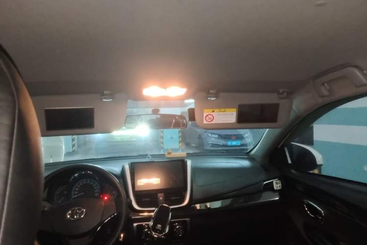 Used Toyota YARiS L Zhi Xuan 2019 1.5E CVT Dynamic Edition China VI compliant Headliner
