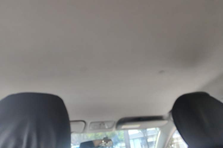 Used Toyota YARiS L Zhi Xuan 2019 1.5E CVT Dynamic Edition China VI compliant Headliner