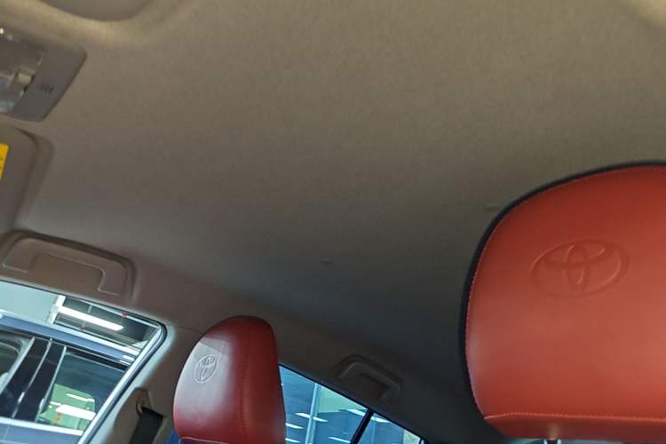Used Toyota YARiS L Zhi Xuan 2019 1.5E CVT Dynamic Edition China VI compliant Headliner
