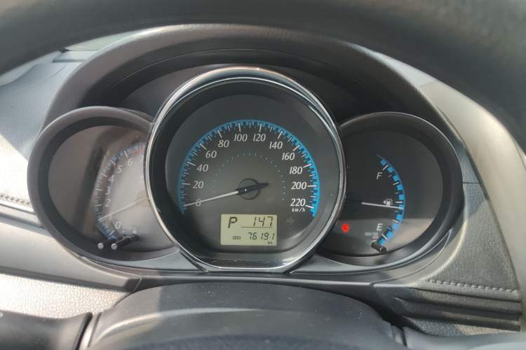 Used Toyota YARiS L Zhi Xuan 2019 1.5E CVT Dynamic Edition China VI compliant Instrument Cluster