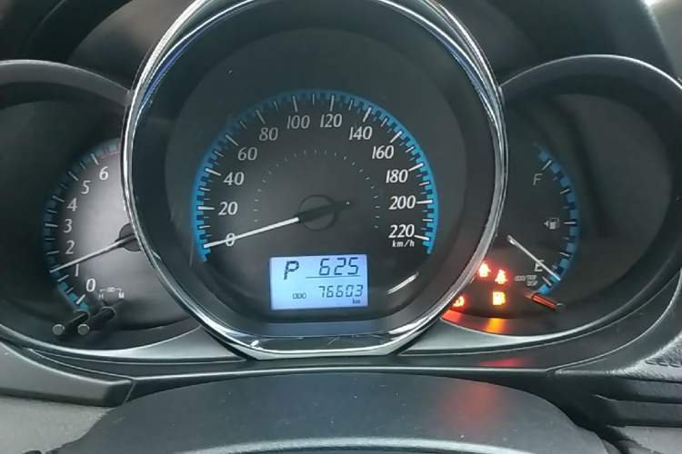Used Toyota YARiS L Zhi Xuan 2019 1.5E CVT Dynamic Edition China VI compliant Instrument Cluster