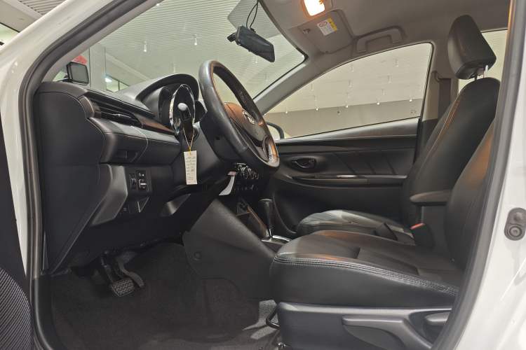 Used Toyota YARiS L Zhi Xuan 2019 1.5E CVT Dynamic Edition China VI compliant Interior 1