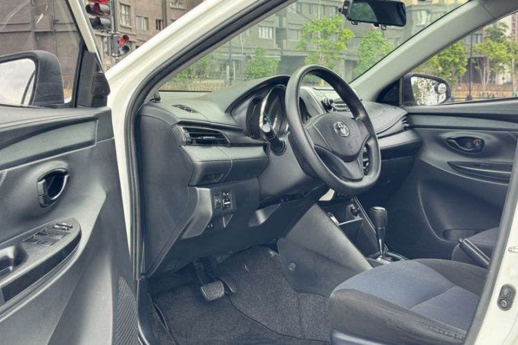 Used Toyota YARiS L Zhi Xuan 2019 1.5E CVT Dynamic Edition China VI compliant Interior 2