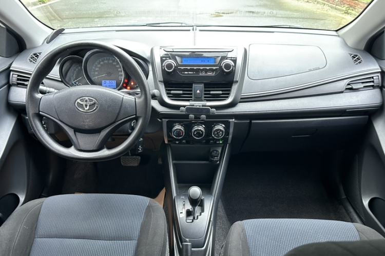 Used Toyota YARiS L Zhi Xuan 2019 1.5E CVT Dynamic Edition China VI compliant Interior 4