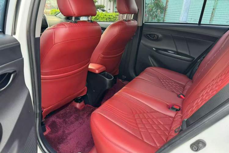 Used Toyota YARiS L Zhi Xuan 2019 1.5E CVT Dynamic Edition China VI compliant Interior 4