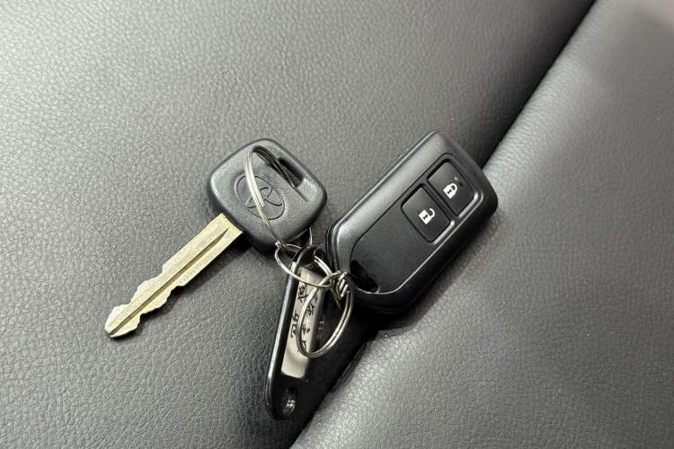 Used Toyota YARiS L Zhi Xuan 2019 1.5E CVT Dynamic Edition China VI compliant Interior 5