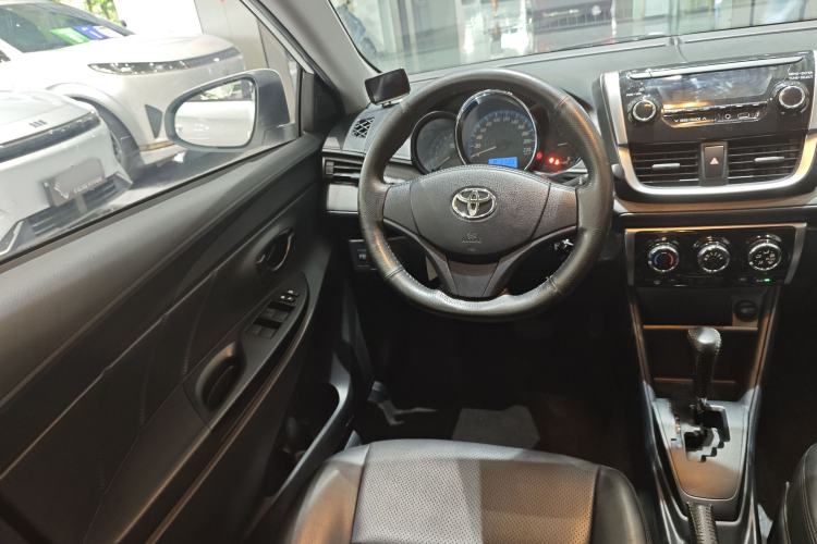 Used Toyota YARiS L Zhi Xuan 2019 1.5E CVT Dynamic Edition China VI compliant Interior 6