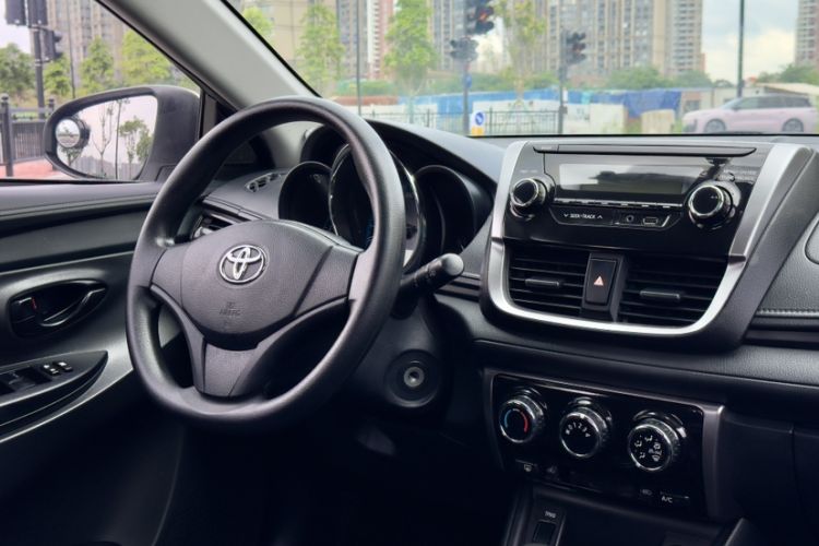 Used Toyota YARiS L Zhi Xuan 2019 1.5E CVT Dynamic Edition China VI compliant Interior 6