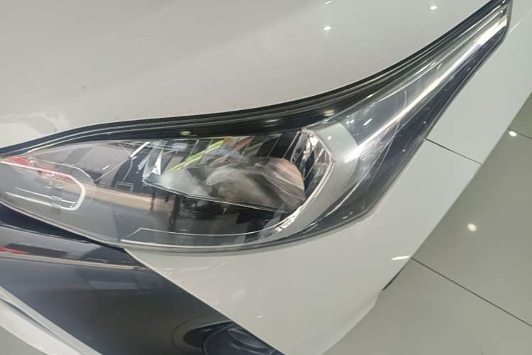 Used Toyota YARiS L Zhi Xuan 2019 1.5E CVT Dynamic Edition China VI compliant Left Front Headlight