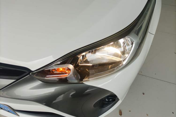 Used Toyota YARiS L Zhi Xuan 2019 1.5E CVT Dynamic Edition China VI compliant Left Front Headlight