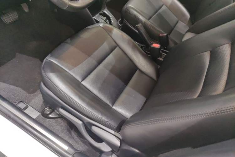 Used Toyota YARiS L Zhi Xuan 2019 1.5E CVT Dynamic Edition China VI compliant Left Front Seat