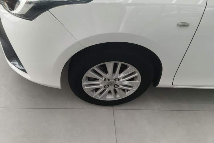 Used Toyota YARiS L Zhi Xuan 2019 1.5E CVT Dynamic Edition China VI compliant Left Front Wheel Hub