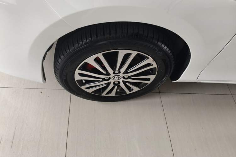 Used Toyota YARiS L Zhi Xuan 2019 1.5E CVT Dynamic Edition China VI compliant Left Front Wheel Hub