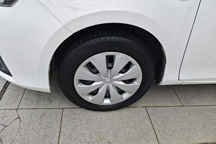 Used Toyota YARiS L Zhi Xuan 2019 1.5E CVT Dynamic Edition China VI compliant Left Front Wheel Hub