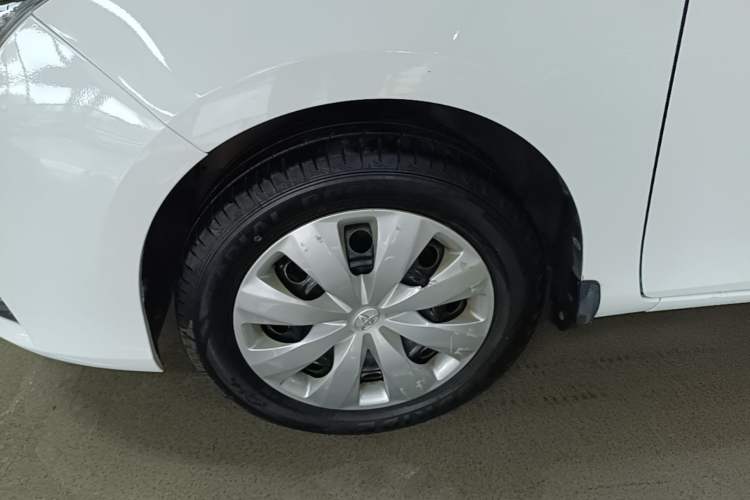Used Toyota YARiS L Zhi Xuan 2019 1.5E CVT Dynamic Edition China VI compliant Left Front Wheel Hub