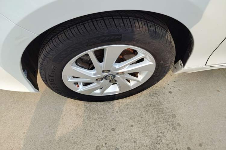 Used Toyota YARiS L Zhi Xuan 2019 1.5E CVT Dynamic Edition China VI compliant Left Front Wheel Hub