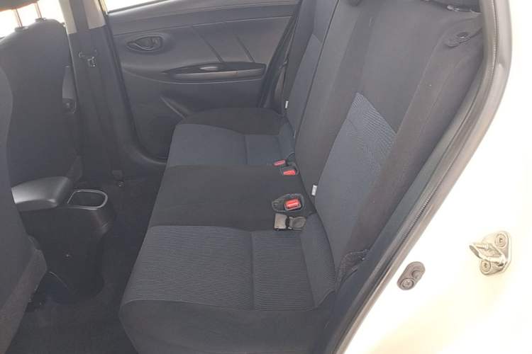 Used Toyota YARiS L Zhi Xuan 2019 1.5E CVT Dynamic Edition China VI compliant Left Rear Seat