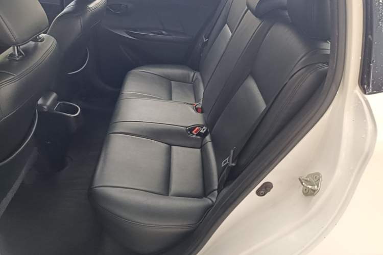 Used Toyota YARiS L Zhi Xuan 2019 1.5E CVT Dynamic Edition China VI compliant Left Rear Seat