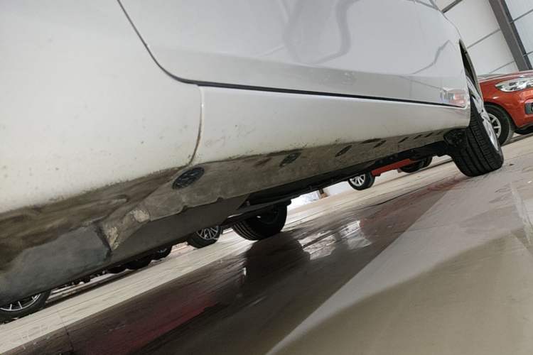 Used Toyota YARiS L Zhi Xuan 2019 1.5E CVT Dynamic Edition China VI compliant Left Side Sill