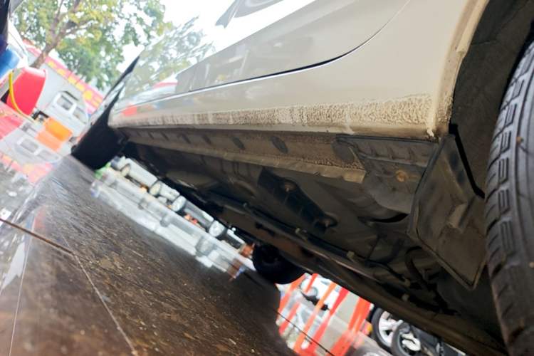 Used Toyota YARiS L Zhi Xuan 2019 1.5E CVT Dynamic Edition China VI compliant Left Side Sill