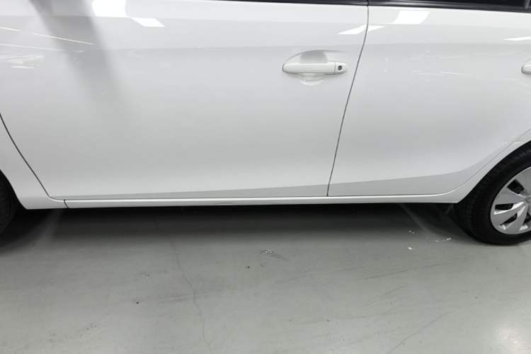 Used Toyota YARiS L Zhi Xuan 2019 1.5E CVT Dynamic Edition China VI compliant Left Side Sill