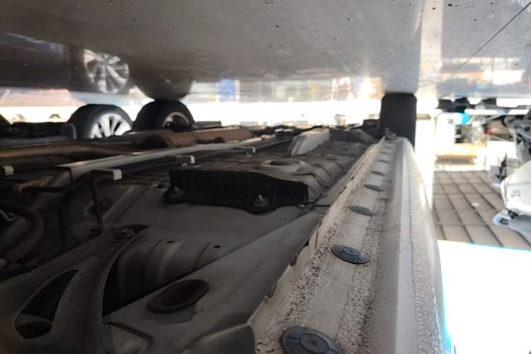 Used Toyota YARiS L Zhi Xuan 2019 1.5E CVT Dynamic Edition China VI compliant Left Side Sill