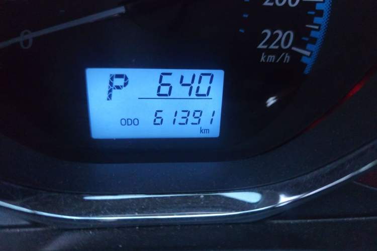 Used Toyota YARiS L Zhi Xuan 2019 1.5E CVT Dynamic Edition China VI compliant Odometer Close Up