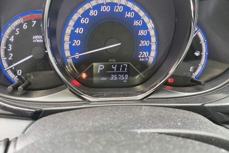 Used Toyota YARiS L Zhi Xuan 2019 1.5G CVT Xuan Dong Sunroof Version China VI Standard Odometer Close Up